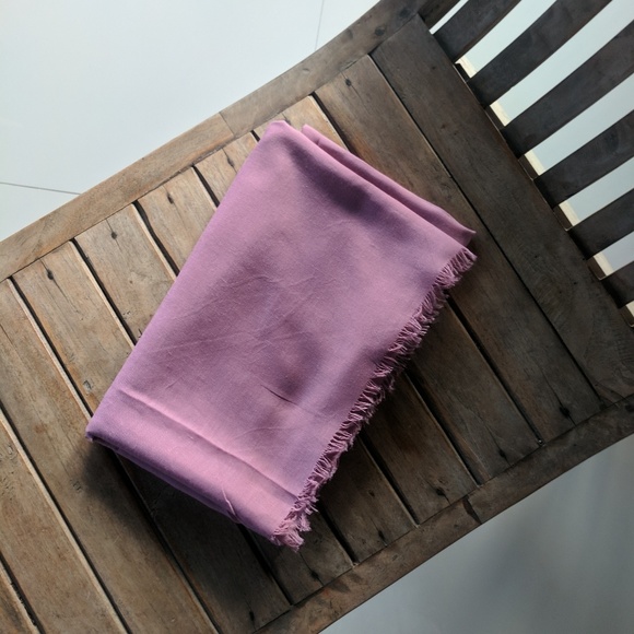 Accessories - Lightweight square scarf | NWOT